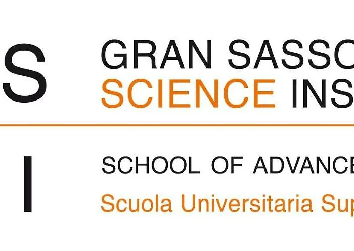 La Casa Di Ago Appartement LʼAquila